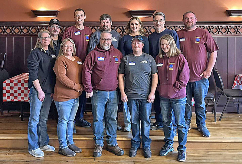 Back row (l-r): Sean Bluhm, Grant Lewis, Brandon Edmonds, Mady Kellengerber, Trent Lawrence, Joe Watts. Front row (l-r): Michele Lane, Brittany Ziegler, Chris Sydney, Colin Sydney, Adele Wheeler.