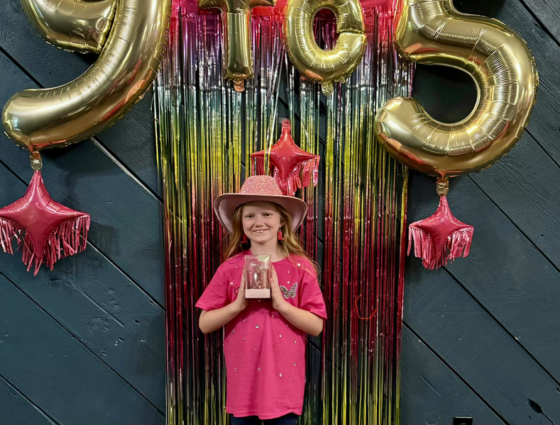 Best Dressed Dolly winner Alexandria Fox beams with country charm during Bashar’s Dolly Parton Day celebration on Friday, Sept. 25, earning top honors for her standout tribute to the legendary Dolly Parton.